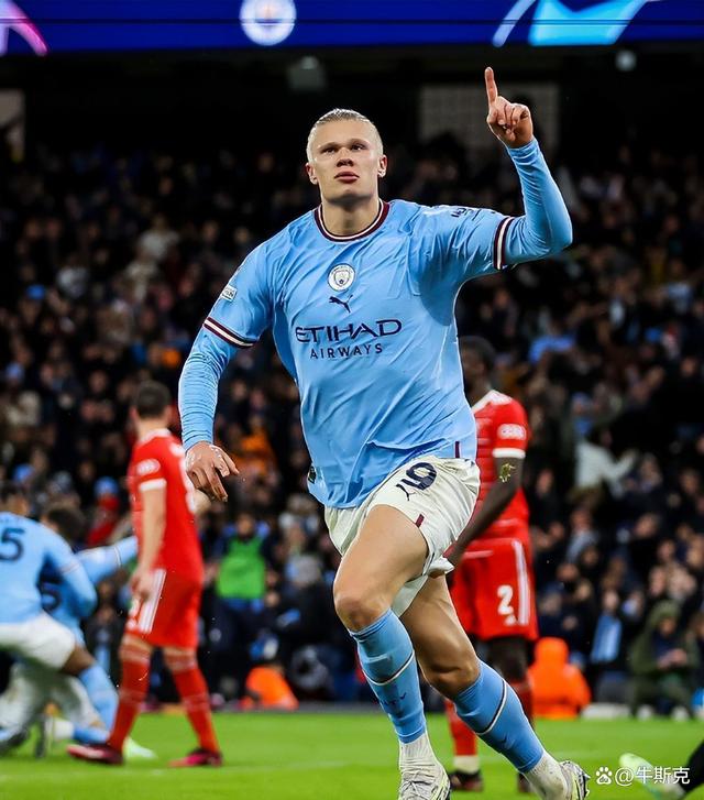 曼城中场送出两记助攻，表现出色